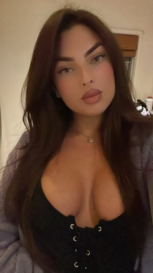 Mikaela Ingolia (13).jpg