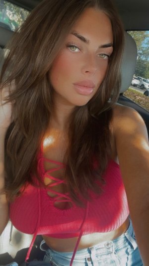 Mikaela Ingolia (14).jpg