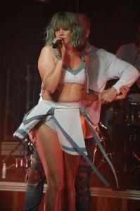 TheFappeningBlog.com - Betty Who 14.jpg