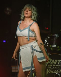 TheFappeningBlog.com - Betty Who 54.jpg