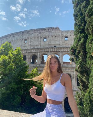 Chalina Lederer (4).jpg