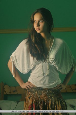 nastya-j-pensive-01 thefappeningblog.com.jpg