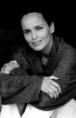 shari-belafonte (2).jpg