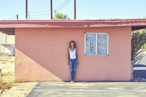 TheFappeningBlog.com - Lauren Hurlbut Sexy Topless 4.jpg