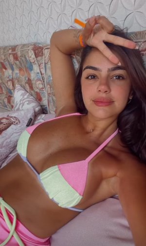 Iuly Lima (18).jpg Iuly Lima (18).jpg