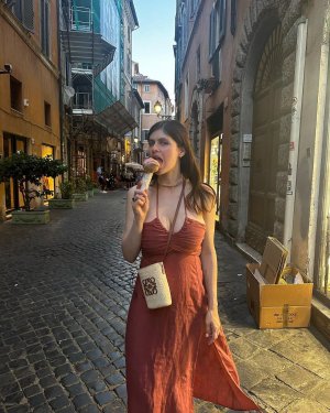 Alexandra Daddario&Atilde;&Acirc;&nbsp;001.jpg