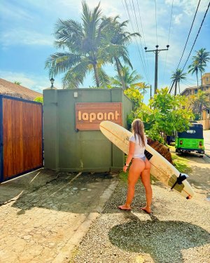 Annika Malacinski (2).jpg