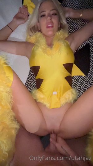 Utahjaz Pikachu Sex Tape Porn Video Leaked FappTime.com.mp4_snapshot_00.06.006.jpg