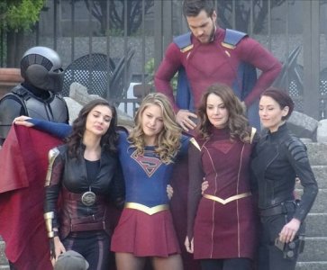 f9c5f706a74e0 with Amy, Chyler and Erica.jpg