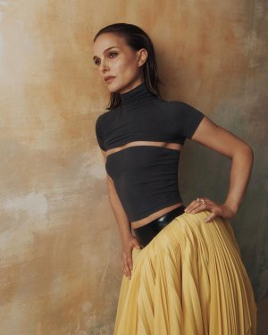 natalieportman__2025-05-03T115859.000Z_7.jpg