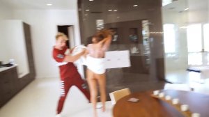 TheFappeningBlog.com - Erika Costell 2.jpg