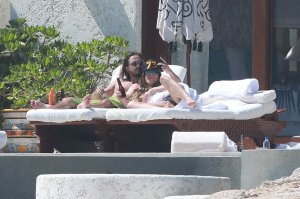 TheFappeningBlog.com - Heidi Klum Sexy & Topless 72.jpg