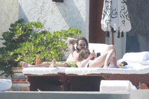 TheFappeningBlog.com - Heidi Klum Sexy & Topless 83.jpg