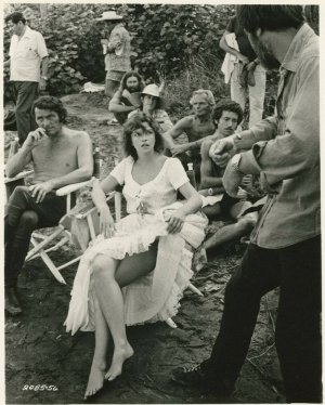 Genevieve Bujold (2).jpg