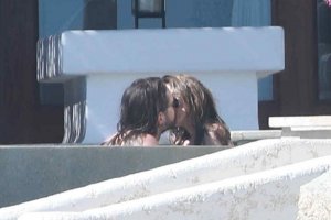 TheFappeningBlog.com - Heidi Klum Sexy & Topless 171.jpg