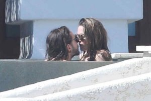 TheFappeningBlog.com - Heidi Klum Sexy & Topless 177.jpg