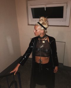 TheFappeningBlog.com - Katie Kuips Nude & Sexy 34.jpg