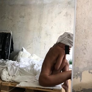 TheFappeningBlog.com - Katie Kuips Nude & Sexy 41.jpg