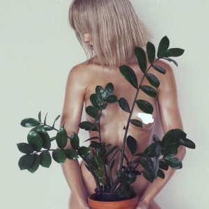 TheFappeningBlog.com - Katie Kuips Nude & Sexy 93.jpg