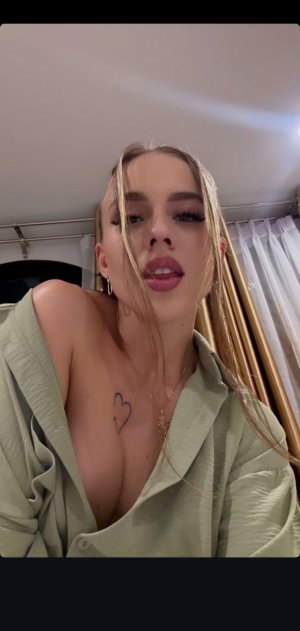 Dasha Grivina (5).jpg