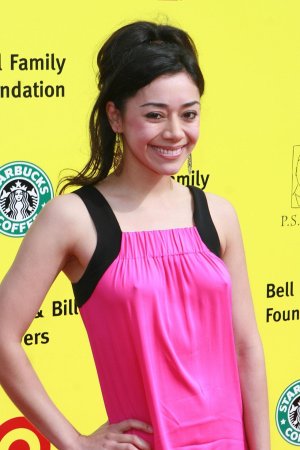 aimee-garcia-hard-nip.jpg
