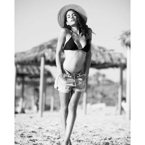 Inbar Lavi - wearing a bikini in a Twitpic r.jpg