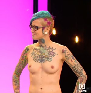 Screenshot_20250512_182502_Video Player.jpg