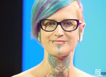 Screenshot_20250512_190150_Video Player.jpg