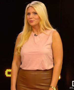 Screenshot_20250513_050447_Video Player.jpg