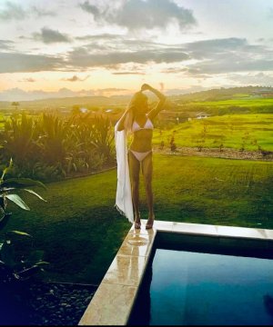 Jamie Luner (21).jpg