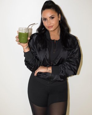 Demi-Lovato-Sexy-6.jpg
