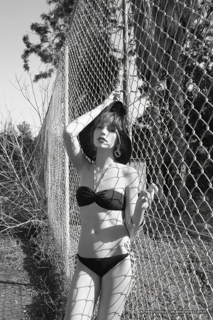 Gal Gadot - Castro swimwear photoshoot, 20111__6_.jpg