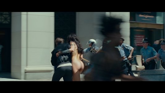 Gal Gadot - Wonder Woman 1984   zj3OlGEQ_o fake.jpg