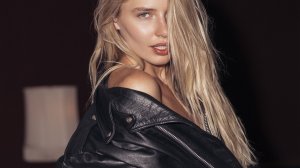 TheFappeningBlog.com - Daria Savishkina Nude 1.jpg