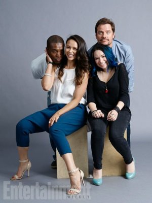 e3273582923b4eae with Jodelle Ferland.jpg