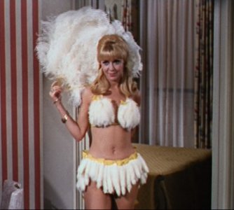 Arlene Golonka (5).jpg