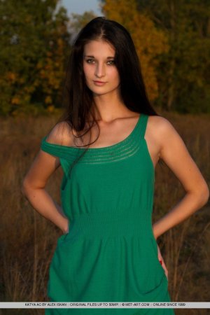 katya-ac-neraida-01 thefappeningblog.com.jpg