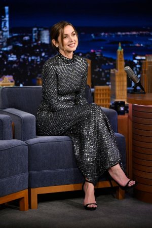 ana-de-armas-at-tonight-show-starring-jimmy-fallon-05-21-2025-5.jpg