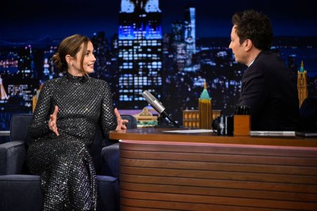 ana-de-armas-at-tonight-show-starring-jimmy-fallon-05-21-2025-2.jpg