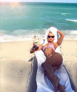 TheFappeningBlog.com - Louisa Warick Sexy 0.jpg