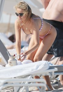 TheFappeningBlog.com - Louisa Warick Sexy 38.jpg