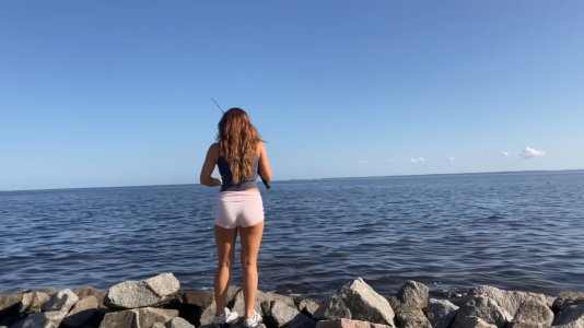 Food Chain Fishing Challenge_ Turning baitfish into Bigger Fish (1).jpeg