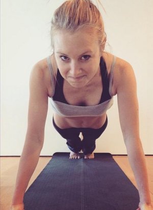 Sally Martin Pushup.jpeg