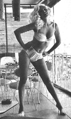 Bunny Yeager (24).jpg