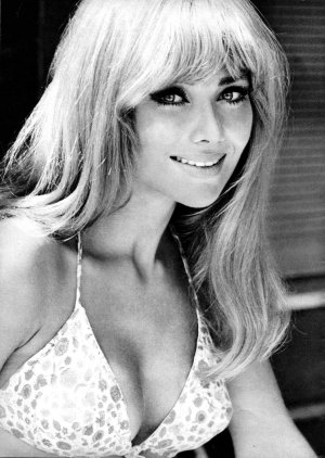 Christa Linder 16.jpg