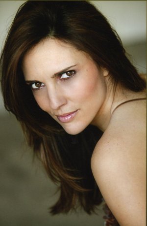 Ashley Laurence.jpg