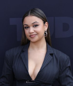 madison-bailey-at-netflix-tudum-2025-the-live-event-at-kia-forum-in-inglewood-05-31-2025-1.jpg