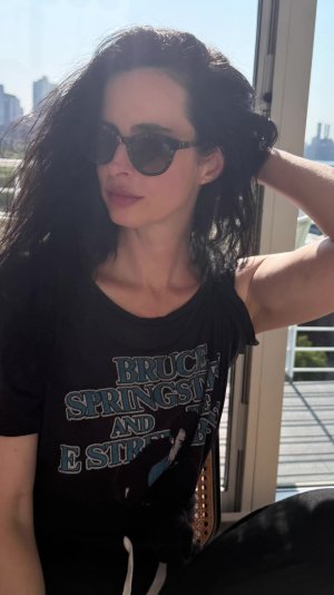 krystenritter_AQN9NYaWKpCGSKKsvIERX8LEgueLRFQb3T0s8rDakhe2WsZdfglV3hNLFGUEyhJpB7hJbjEIDyGtch5x...jpg