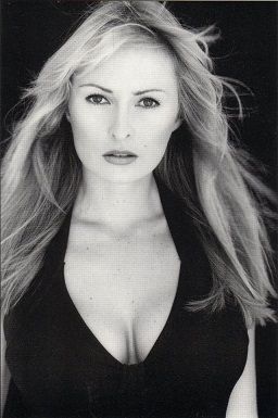 Screenshot 2025-06-06 at 00-09-37 0nft4aikd4zgz4i.jpg (JPEG Image 256 × 385 pixels).png