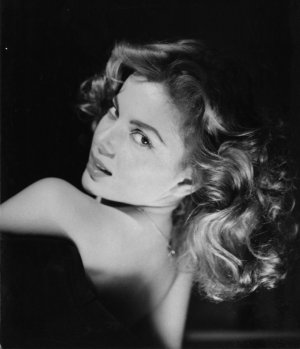 Abbe Lane - N02j7nr5z81qiflw2o1.jpg